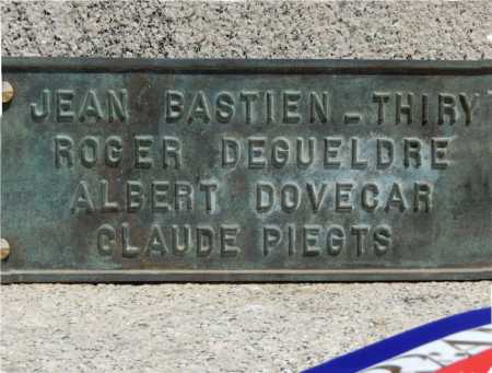  28 Mai 2016 
Quelque part en CORSE 
---- 
Jean BASTIEN-THIRY
Roger DEGUELDRE
Albert DOVECAR
Claude PIEGTS
 