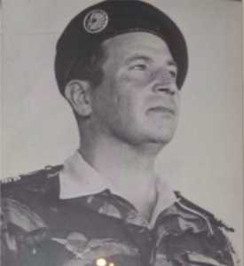  Colonel PLASSARD 
---- 
Il commandait le 1er RCP lors du PUTSCH
Il comparaitra devant le tribunal Militaire
le 26 Juillet 1961
