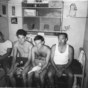 Camp de Thol en 1963
---- 
  Jean-Pierre ANCEY  
Daniel MANSION 
un Oranais