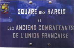  ROYAN - Le Square des Harkis

